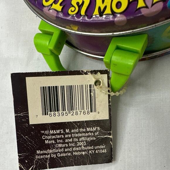 LOVE & CHOCOLATE M&M COLLECTIBLE TIN TIE DYE/PEACE 4”green handle yellow M&M - Picture 6 of 7